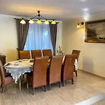 Villa Dom Na Poniatowie Wałbrzych