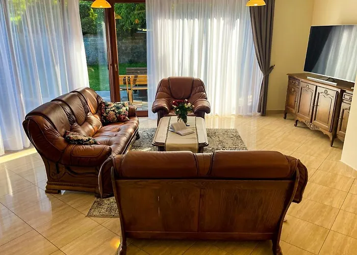 Dom Na Poniatowie Villa